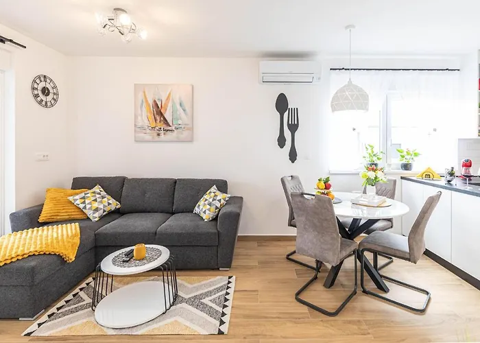 Daire 2 Bedroom In Trogir
